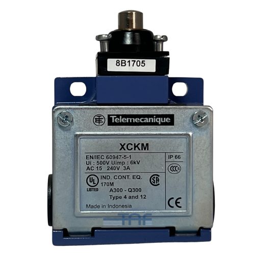 لیمیت سوئیچ اشنایدر مدل XCKM110