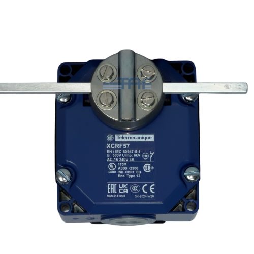 لیمیت سوئیچ اشنایدر مدل XCRF57